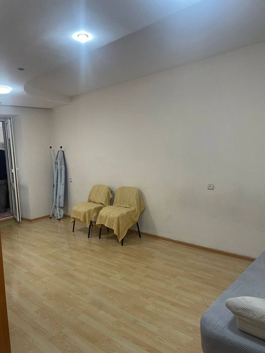 Беруни метро якин 2 хонали ижара