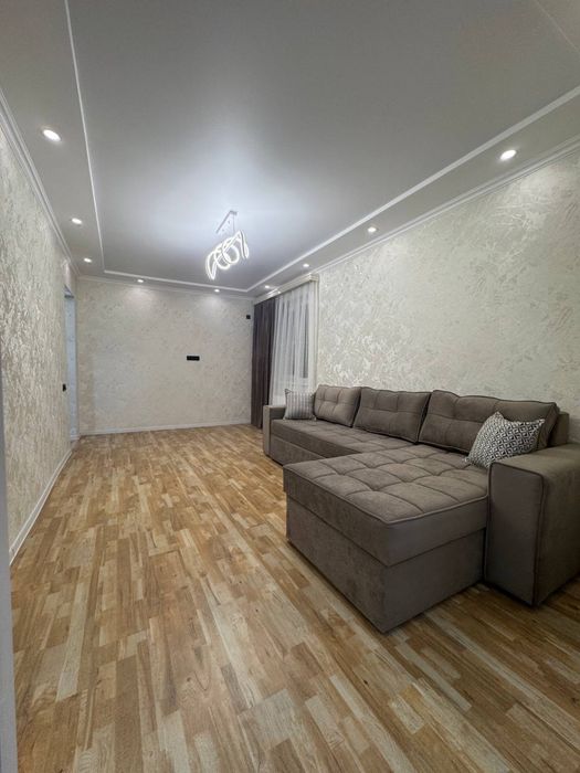 1 в 2 комнатная квартира на Калинке (кирпич)