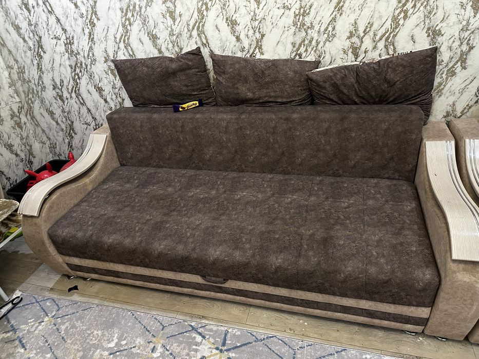 Продам диван хорошее состояние