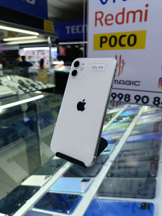 iPhone 11  64/85%