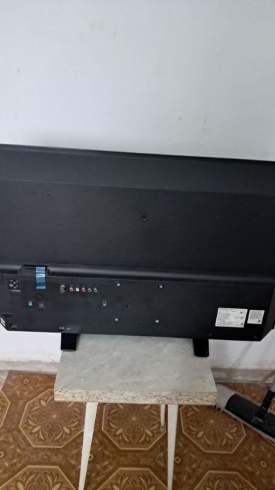 Продам телевизор