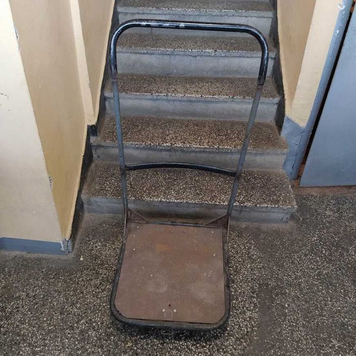 Продавам ламарина 0.8, дървен материал 6, 4.5, 3, 2 см, Г винкел, шина