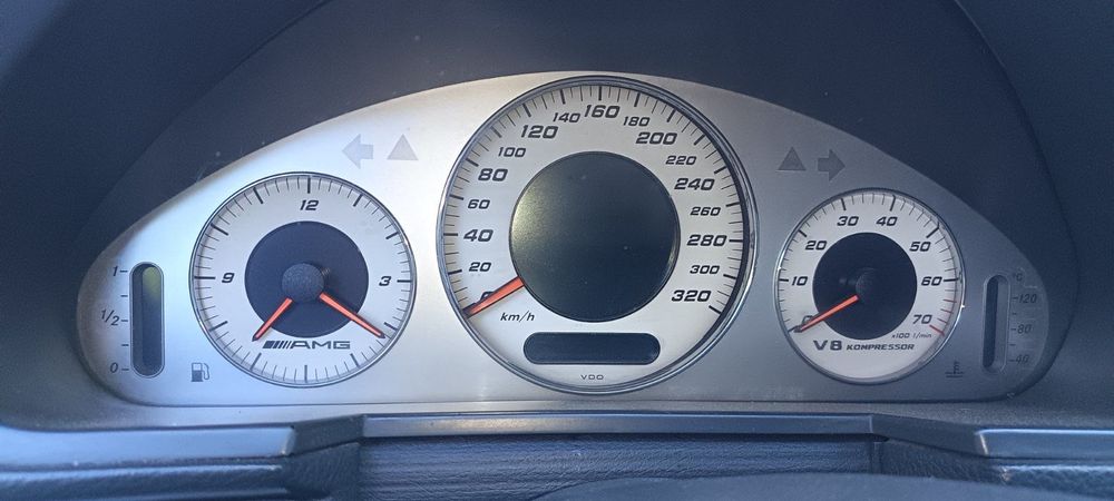 Мерцедес Е500 306 к.с.