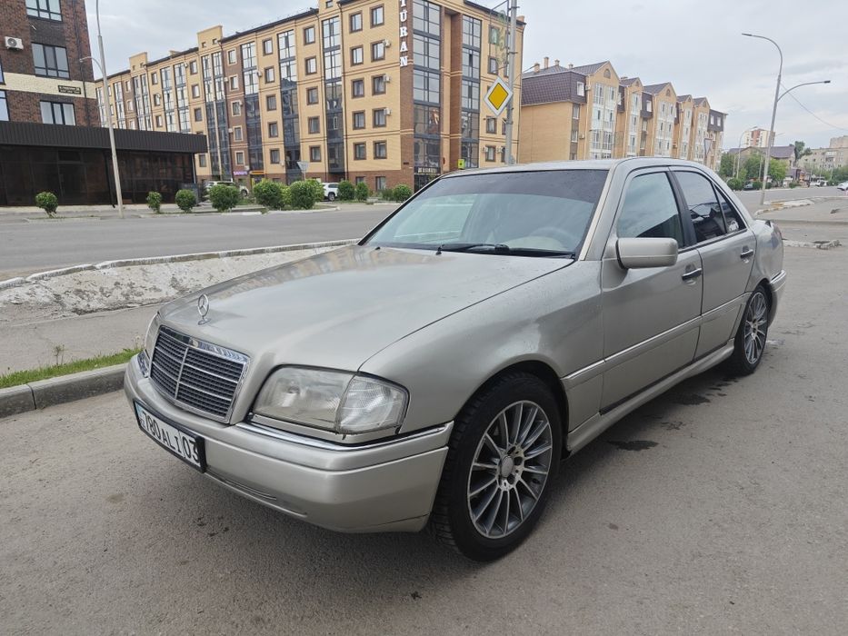 Mercedes-Benz c280