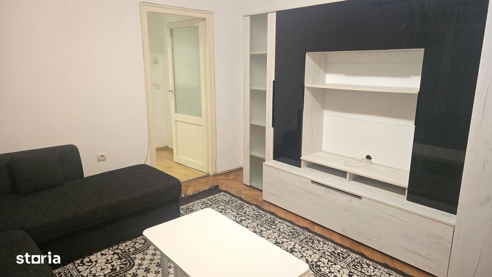 Inchiriez apartament  2 camere, Deva, Casa de Cultura, etaj 1, mobilat
