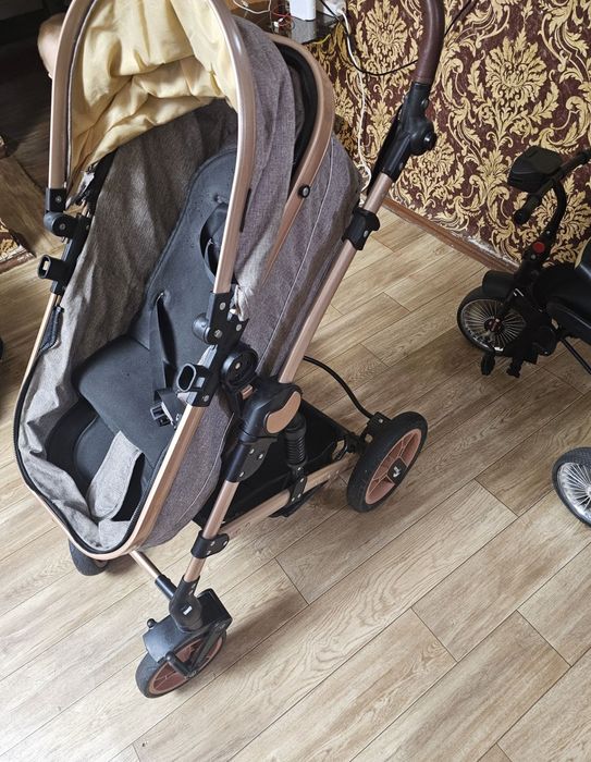 Продам коляску трансформер