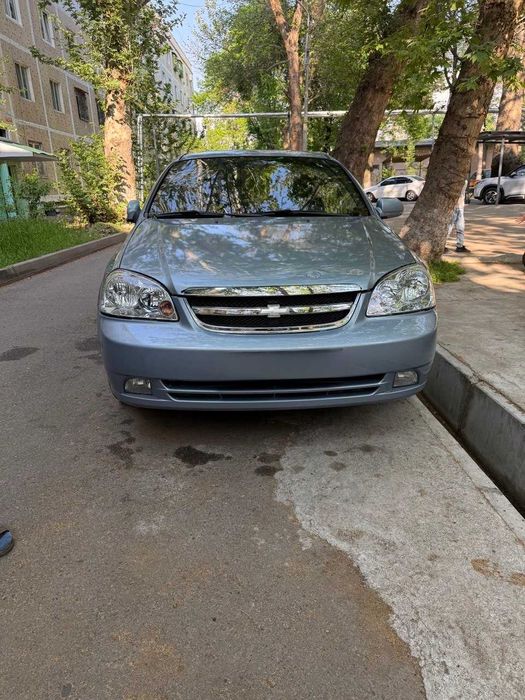 Продаются Lacetti 2013 года