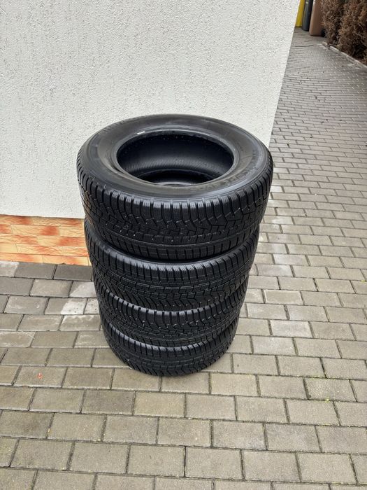 HANKOOK - 225/60 R15 96H M+S Germania