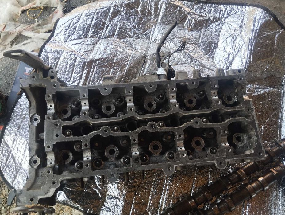 Цилиндрова глава OM651 Mercedes 2.5cdi glava mercedes w212