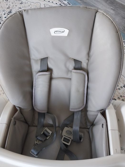 Стульчак для кормление