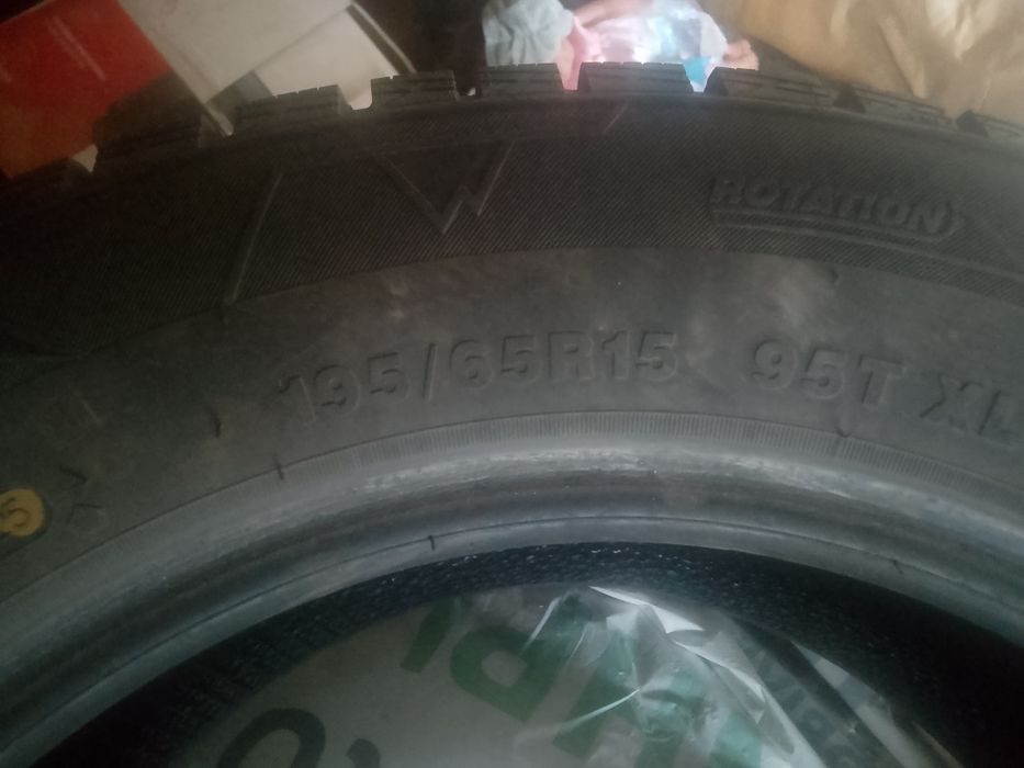 Продам зимние шины шыпованые