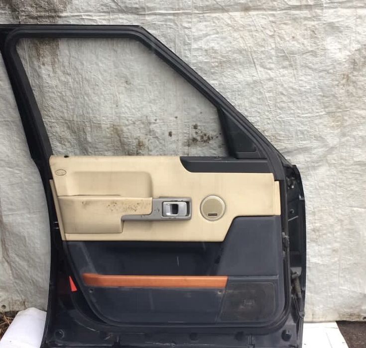 Двери Range Rover L322.
