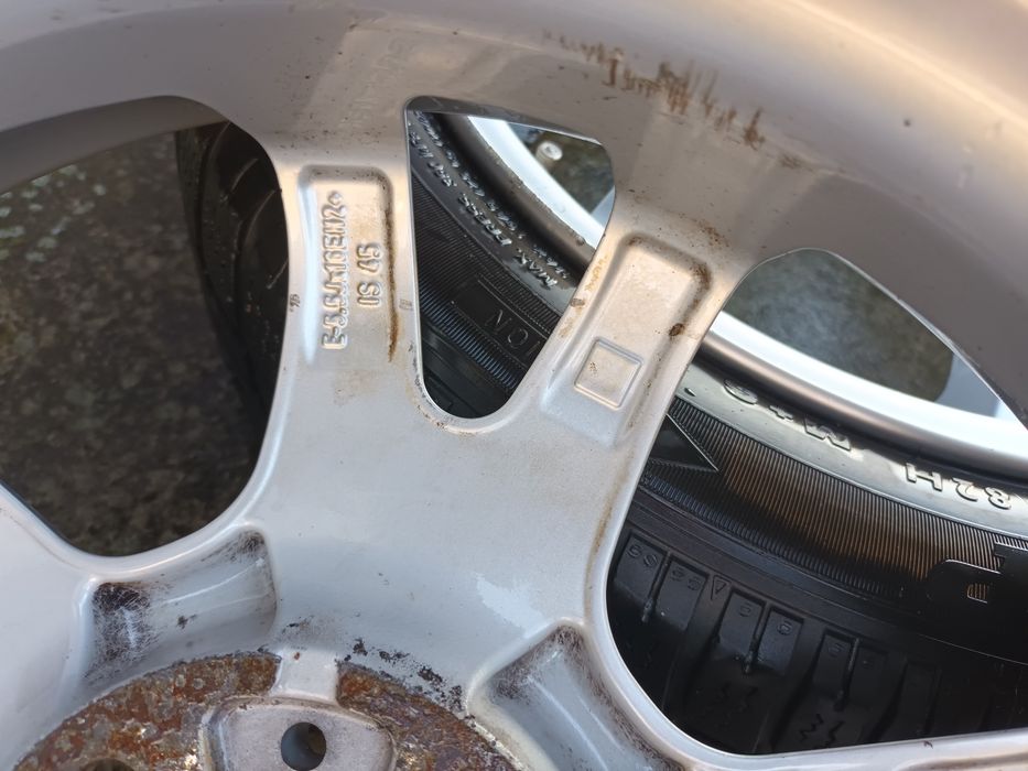 Genti aliaj + cauciucuri iarna Dunlop 175/60 R16