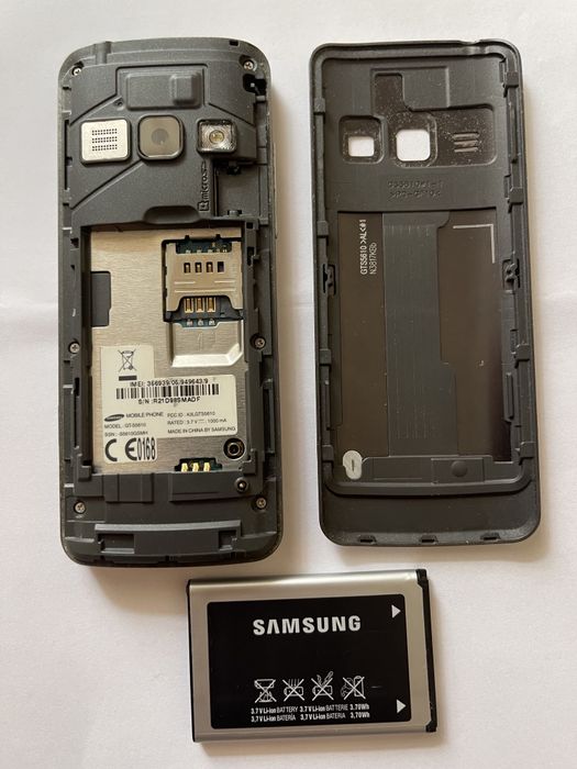 Samsung S5610 baterie noua Bluetooth slot card
