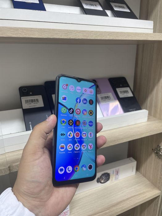 Телефон Vivo Y17S 128gb