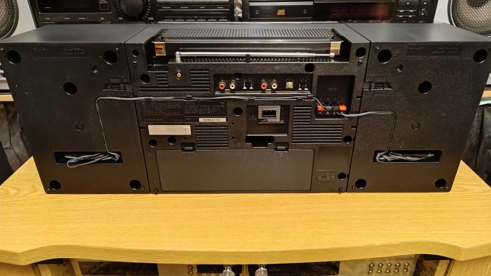 Магнитола Шарп 939