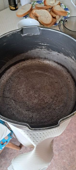Казан  большой бу продам