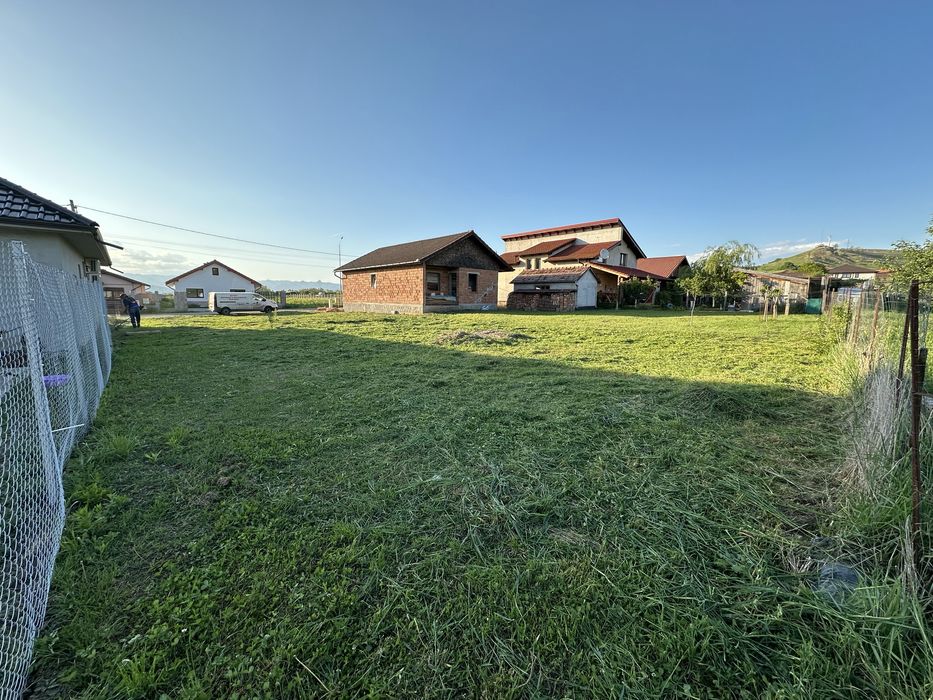Teren intravilan de vânzare – Ciugud | 556 mp | 120 €/mp
