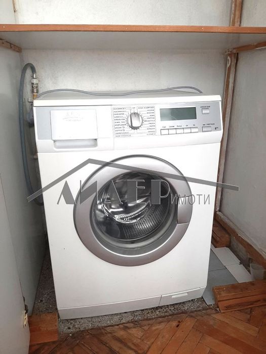 Продава се Едностаен апартамент в Пловдив, Център - 23 кв.м за 1827 €/кв.м - Снимка #9