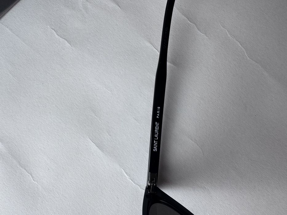 Ochelari de soare Yves Saint Laurent Cat-Eye SL703 55-19 145, Noi