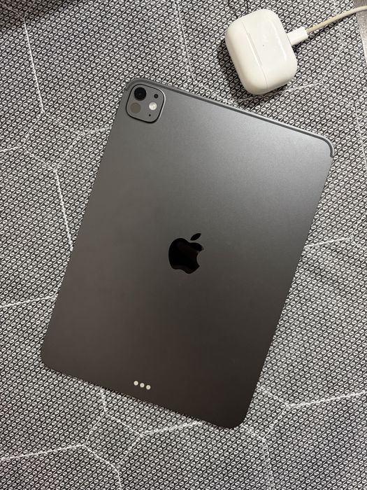Ipad pro M5 / 11’ 256 GB