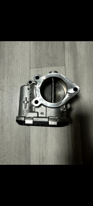 Продам электро дроссель нива 21126