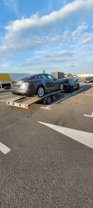 Tractari auto non stop,trailere si remorci de inchiriat