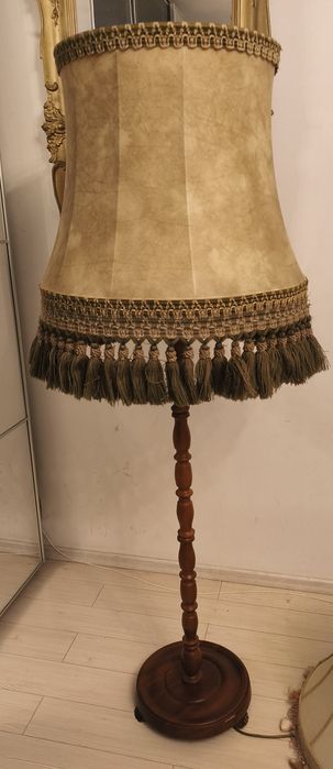 Lampadar pidea vintage