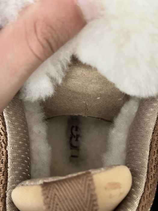 UGG Lowmel Chestnut