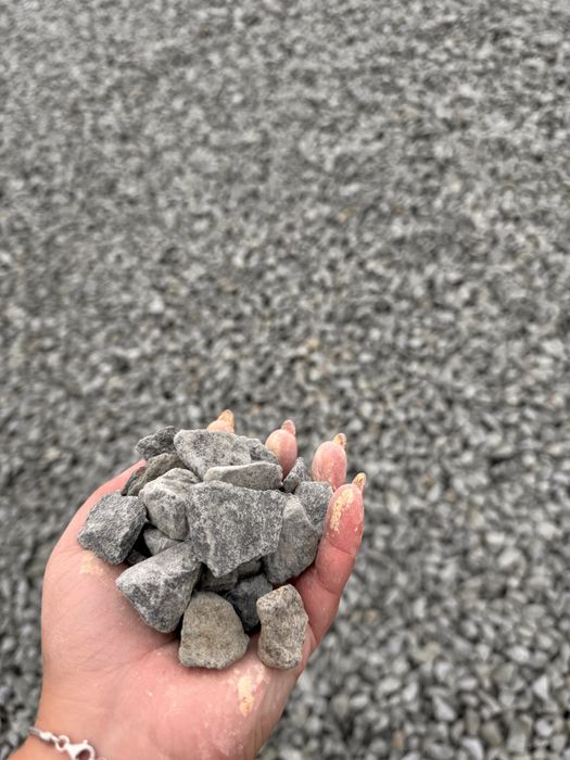 Piatra concasata/ piatra decorativa