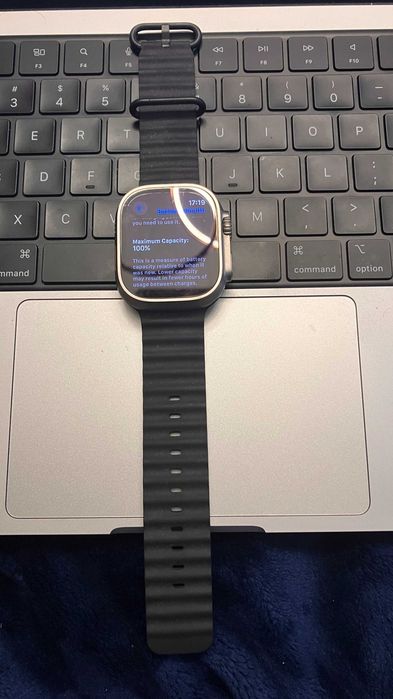 Apple Watch Ultra 2 49mm Titanium Ocean Band GPS + Cellular