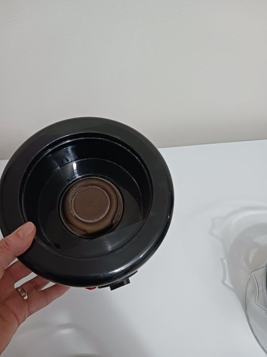 Aparat de gătit pe aburi