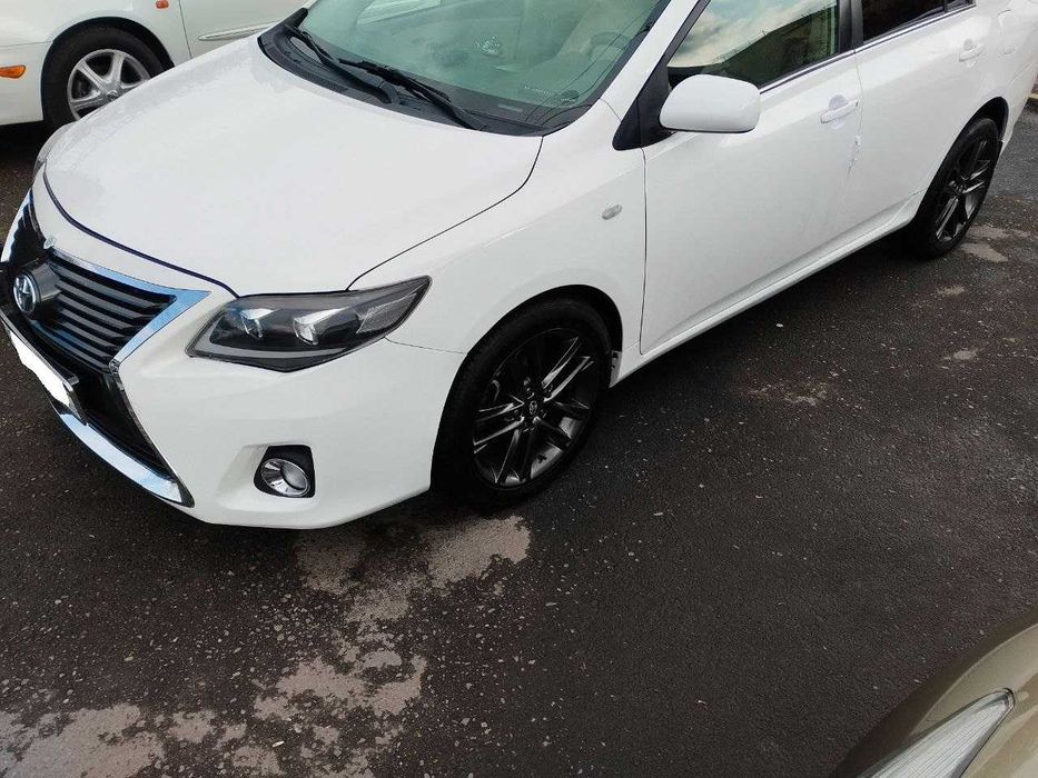 Продаётся Toyota Corolla