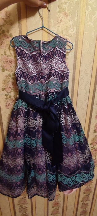 Изящное платье для девочки