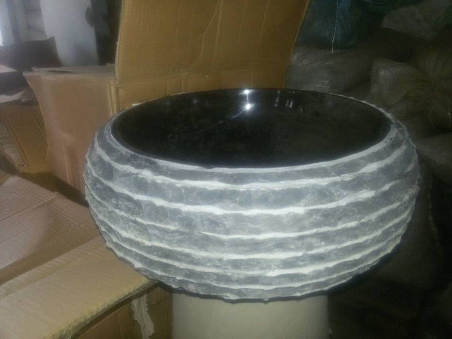 Мивки от естествен камък