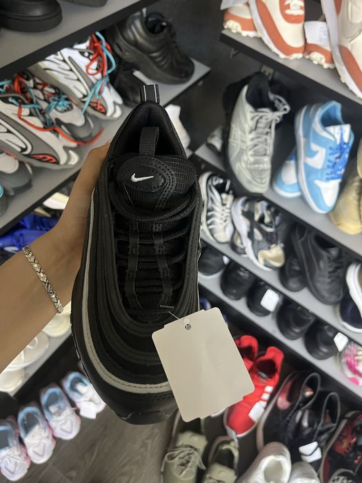 Продавам nike air