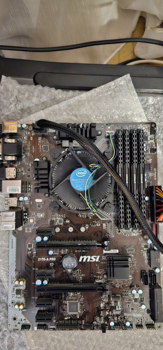 Memorie Corsair Vengeance LPX Black 32GB DDR4 2133MHz CL13 Quad Channe