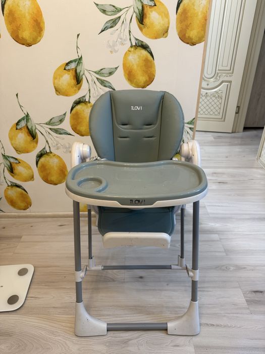 Продам детский стульчик для кормления