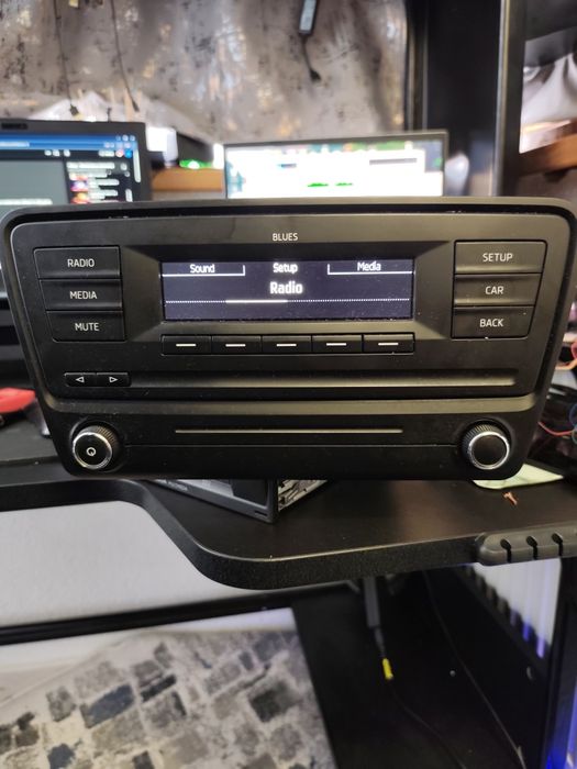 Unitate radio Skoda Octavia 3 „Blues” – perfect funcțională – 200 lei