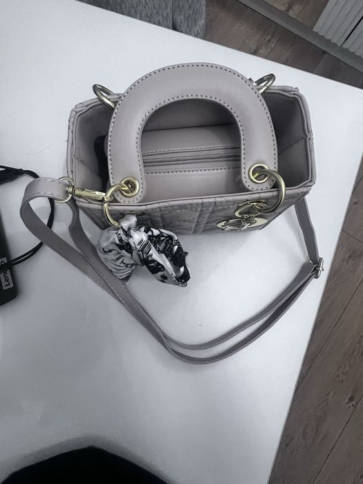 Сумка типо Dior через плечо