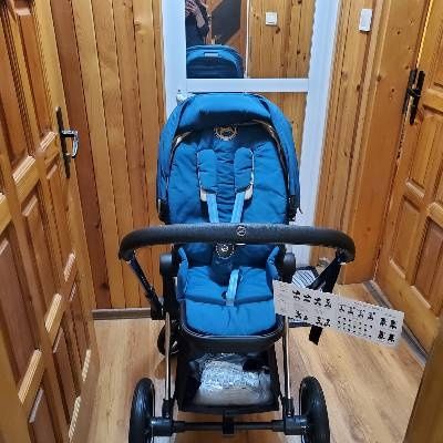 Количка Cybex Priam 4e, пълен комплект, с кош за новородено