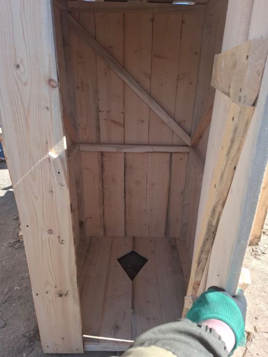 Уличные туалеты в наличии