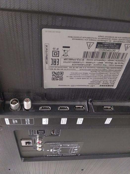 Смарт телевизор Samsung 109см 4К.