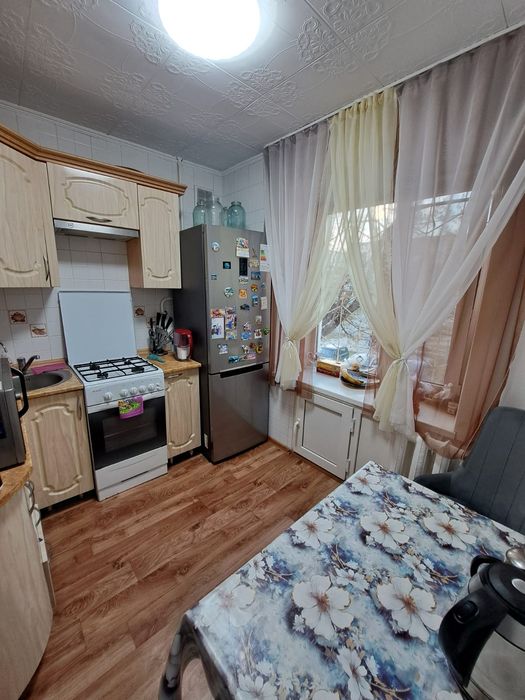 Продам 2-ух комнатную квартиру