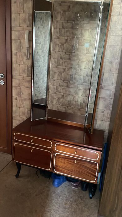 Продам мебель полностью