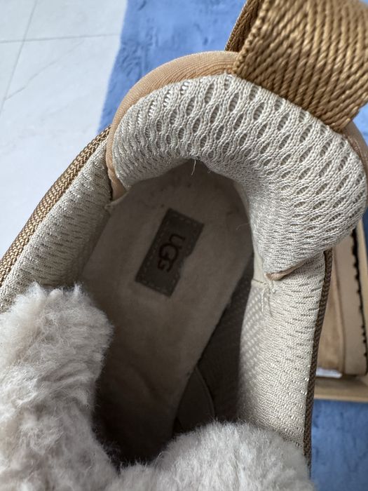 UGG lowmeal full box