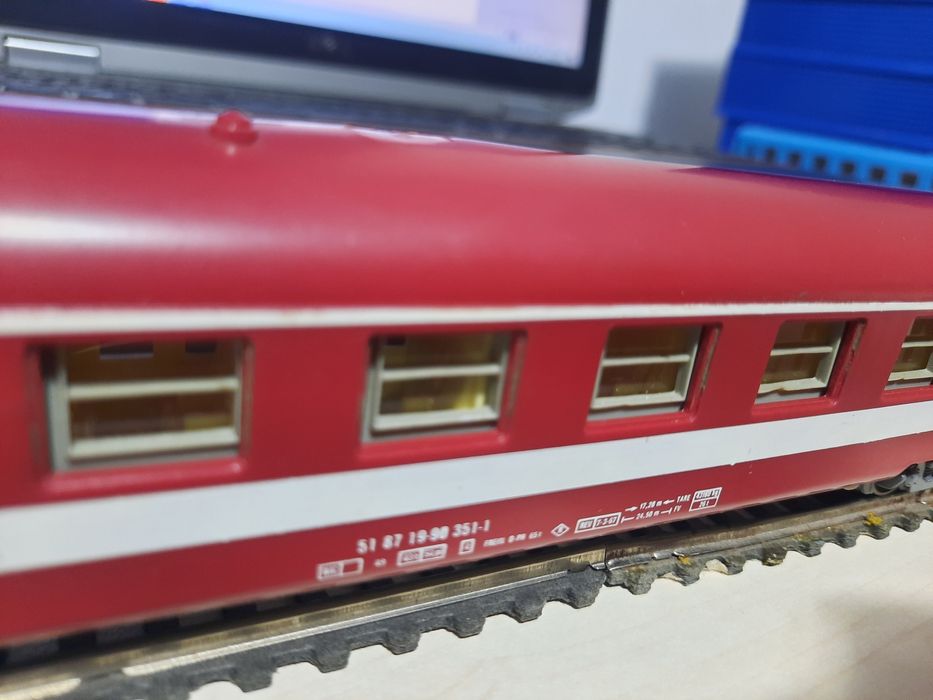 Vagon calatori clasa 1  tip 19-90 similar tren accelerat CFR anii 2000