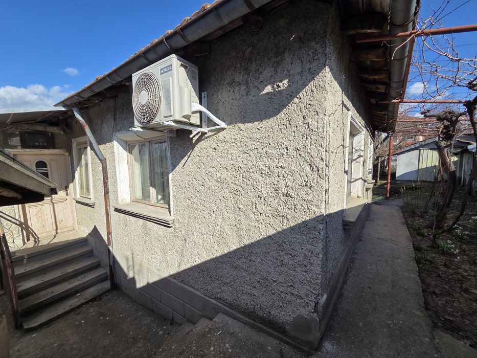 Две къщи под наем  заедно