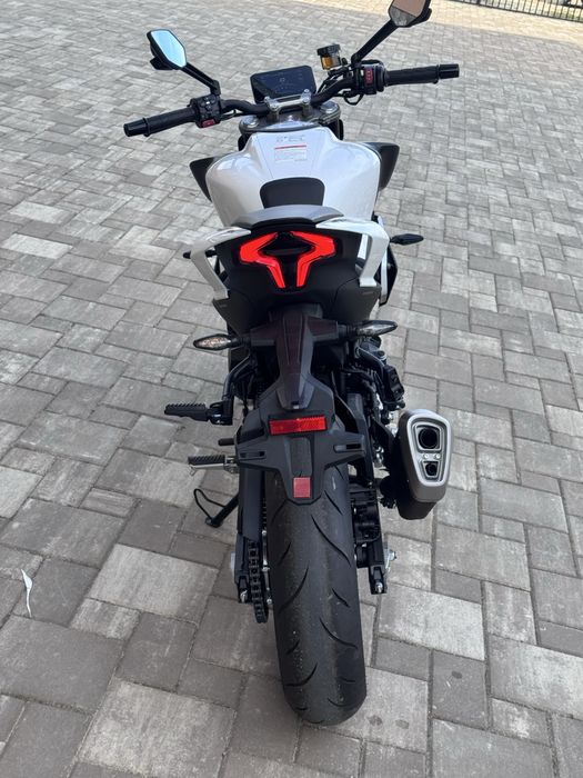 Cf Moto 450NK 2024 nou