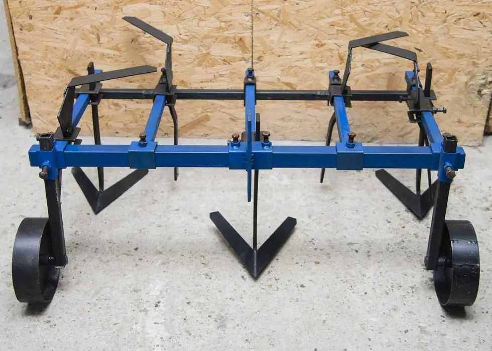 Prasitoare pe 2 doua randuri 2 in 1 si cultivator pentru motocultor